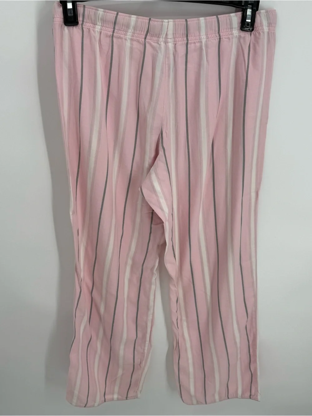 Victoria's Secret Women Flannel Pajama Set Pink Gray Stripe Size M Button Up